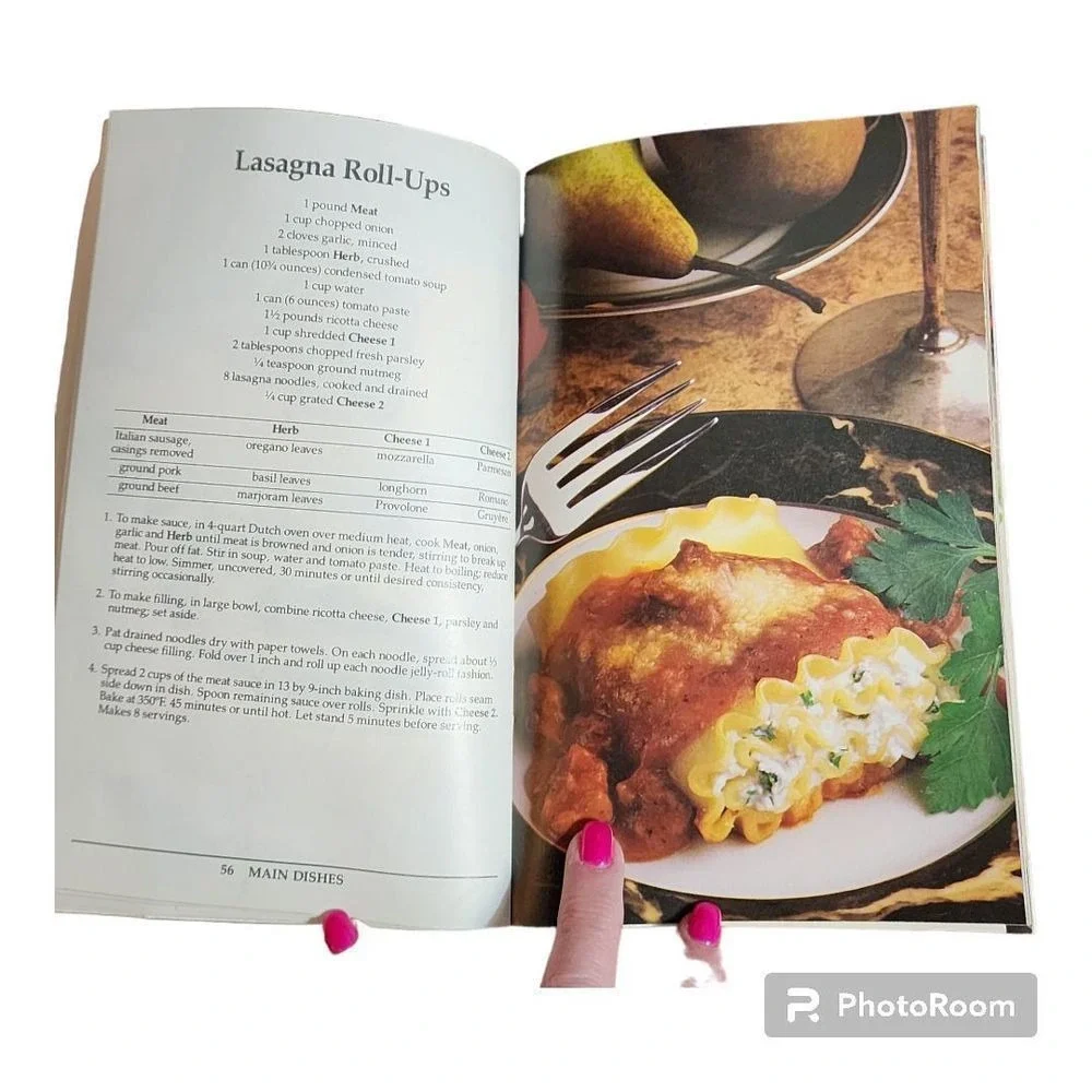 Lot of 2 Campbell's Favorite Recipes Creative Cooking with Soup Cook Booklets
